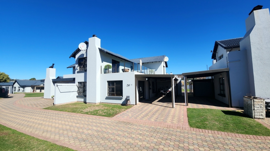 2 Bedroom Property for Sale in Diaz Beach Western Cape